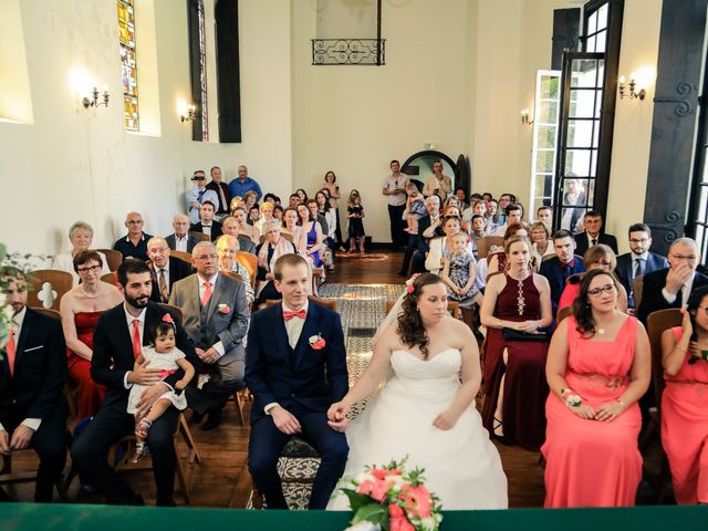 Le mariage de Romain et Marion à Le Mesnil-Saint-Denis, Yvelines 66