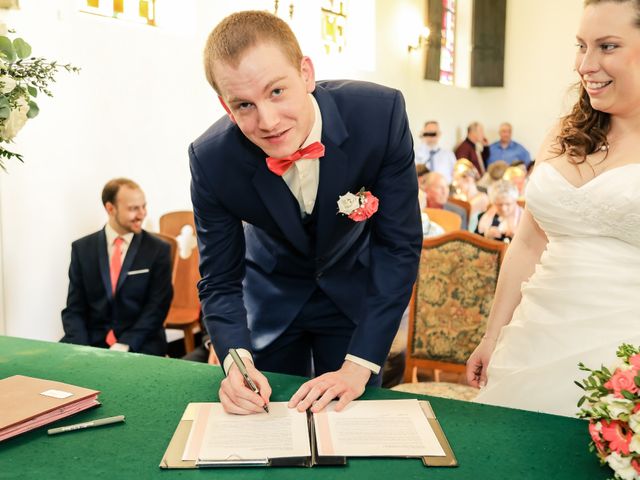 Le mariage de Romain et Marion à Le Mesnil-Saint-Denis, Yvelines 75