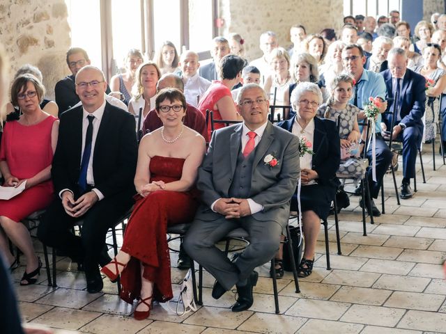 Le mariage de Romain et Marion à Le Mesnil-Saint-Denis, Yvelines 139