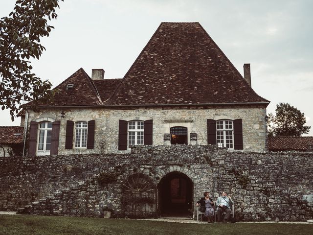 Le mariage de Raphaël et Clémence à Négrondes, Dordogne 47