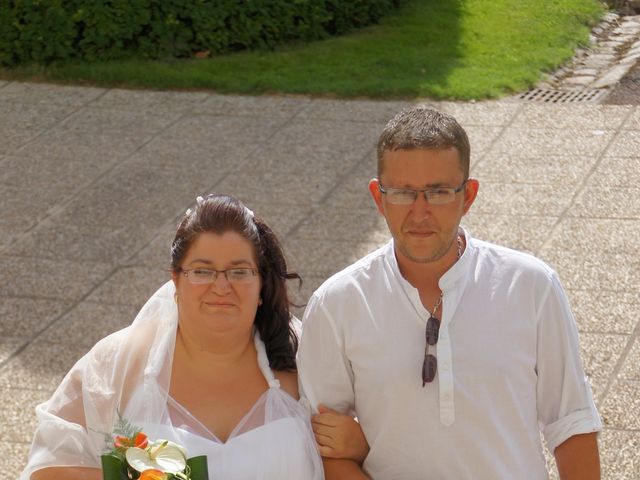 Le mariage de Johan et Angélina à Loudun, Vienne 14