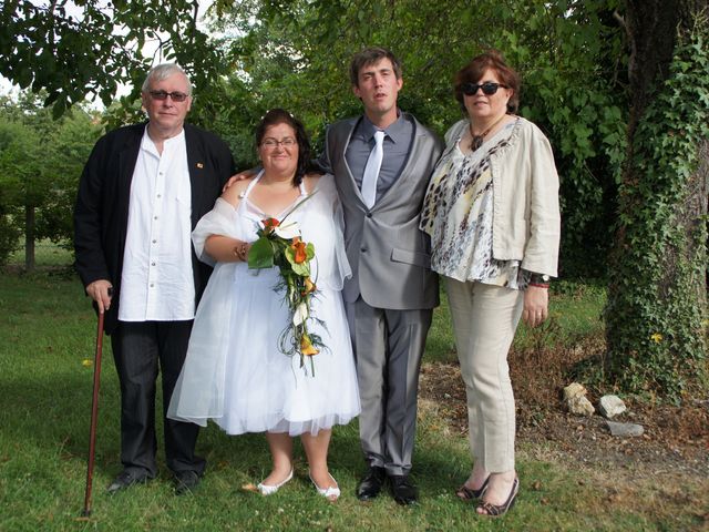 Le mariage de Johan et Angélina à Loudun, Vienne 19