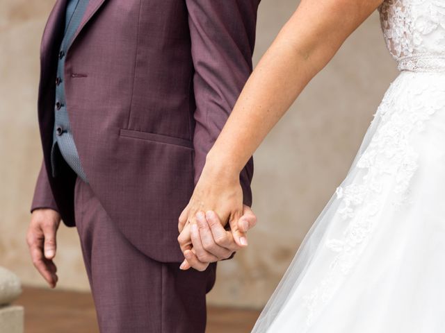 Le mariage de Damien et Virginie à Écouflant, Maine et Loire 32