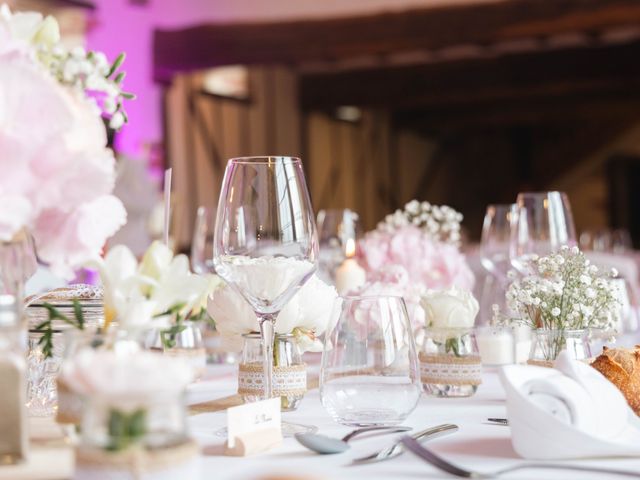 Le mariage de Damien et Virginie à Écouflant, Maine et Loire 64