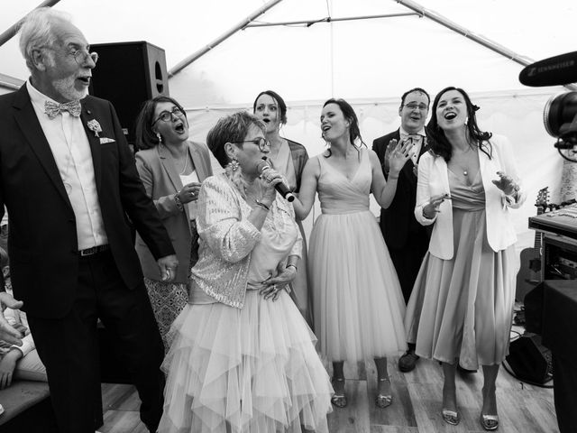 Le mariage de Damien et Virginie à Écouflant, Maine et Loire 73