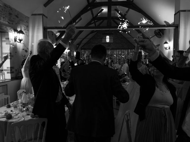 Le mariage de Damien et Virginie à Écouflant, Maine et Loire 79
