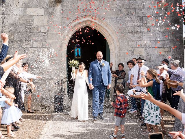 Le mariage de Aurélien et Tiffany à Lignières-Sonneville, Charente 12