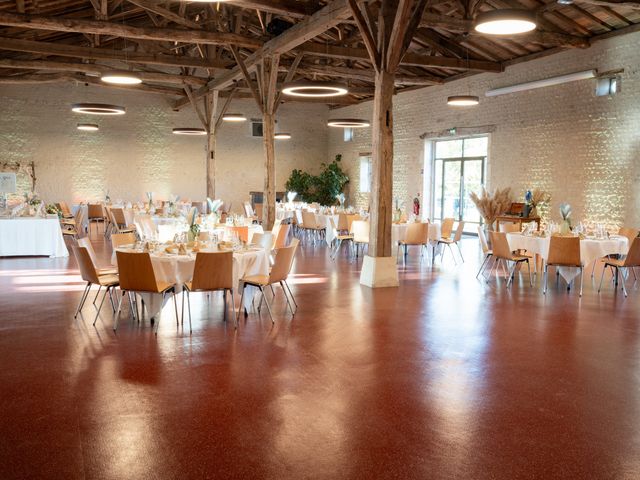 Le mariage de Aurélien et Tiffany à Lignières-Sonneville, Charente 22