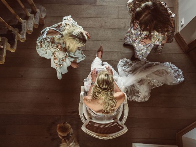 Le mariage de James et Sabrina à Excideuil, Dordogne 34