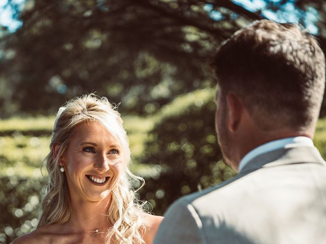 Le mariage de James et Sabrina à Excideuil, Dordogne 47