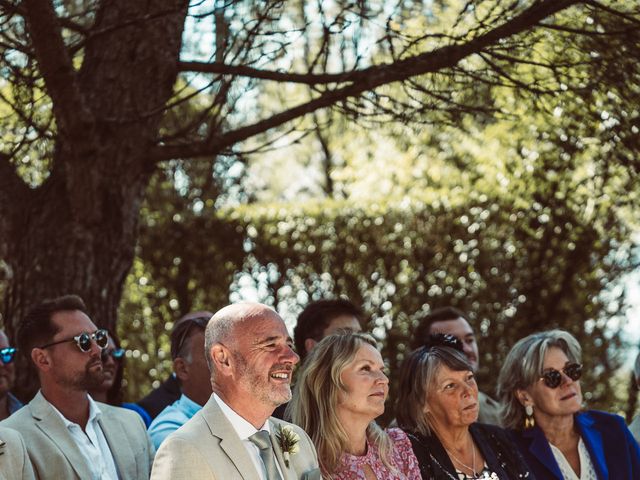 Le mariage de James et Sabrina à Excideuil, Dordogne 49