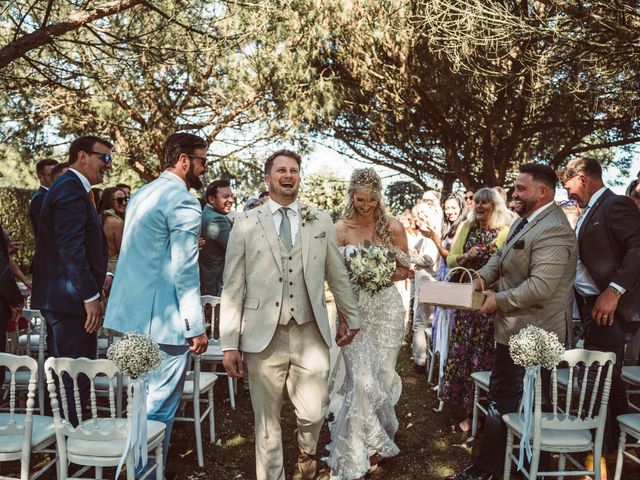 Le mariage de James et Sabrina à Excideuil, Dordogne 54