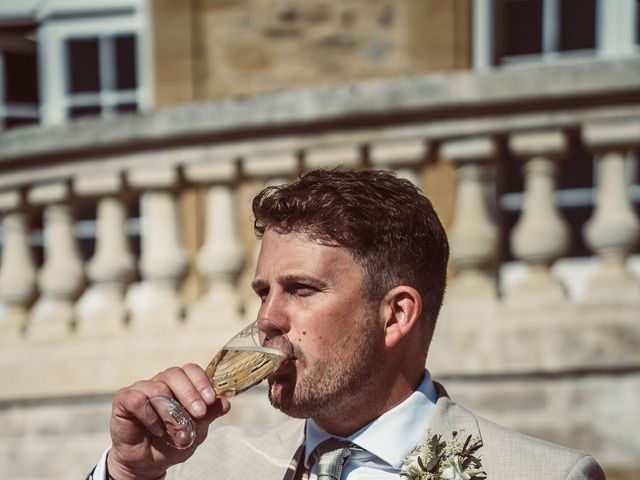 Le mariage de James et Sabrina à Excideuil, Dordogne 55