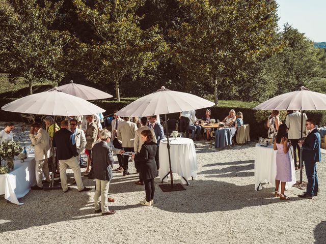 Le mariage de James et Sabrina à Excideuil, Dordogne 61