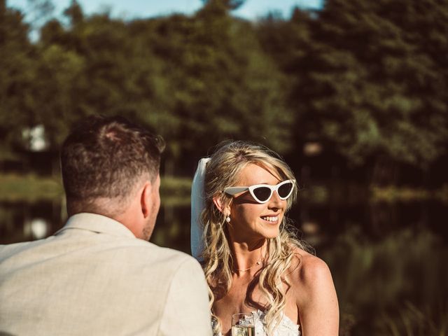 Le mariage de James et Sabrina à Excideuil, Dordogne 70