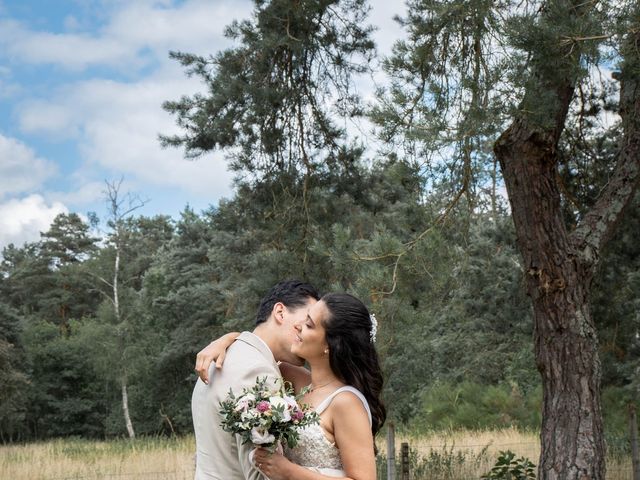 Le mariage de Quentin et Sarah à Arbonne la Forêt, Seine-et-Marne 7