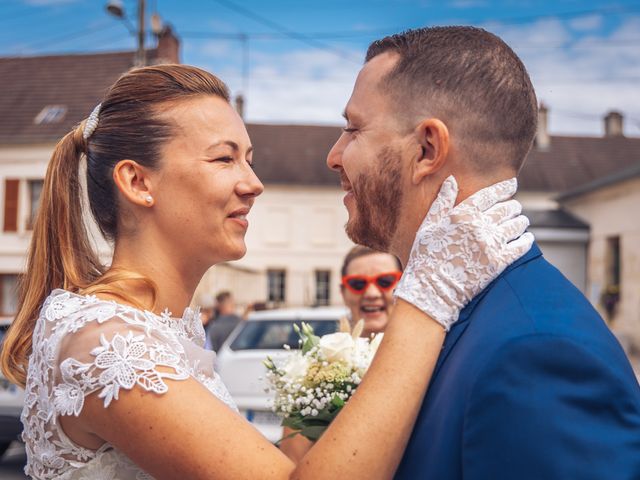 Le mariage de Julien et Alexandra à Verneuil-en-Halatte, Oise 8