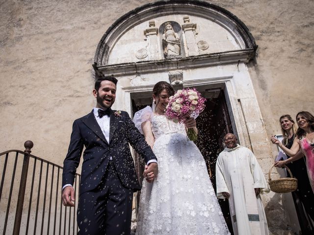 Le mariage de Célia et Rob à Céreste, Alpes-de-Haute-Provence 12