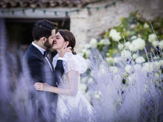 Le mariage de Célia et Rob à Céreste, Alpes-de-Haute-Provence 15