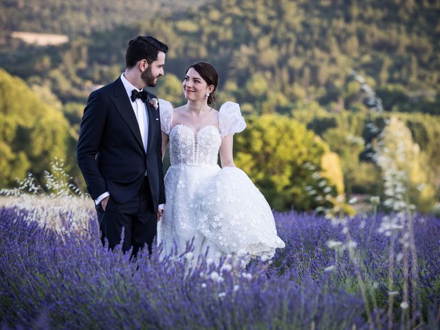 Le mariage de Célia et Rob à Céreste, Alpes-de-Haute-Provence 17