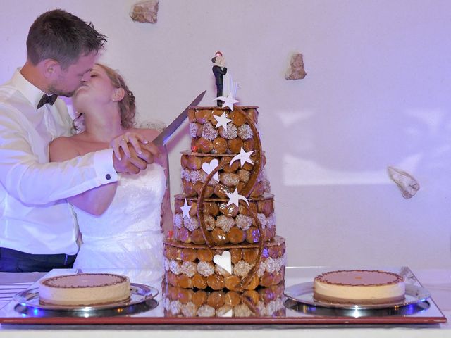 Le mariage de Hugo et Camille à Sainte-Geneviève-des-Bois, Essonne 33