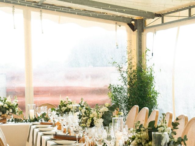 Le mariage de Yann et Sophie à La Rochelle, Charente Maritime 18