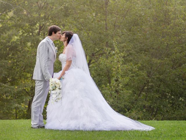 Le mariage de Alexandre et Alexandra à Saint-Laurent-du-Var, Alpes-Maritimes 1