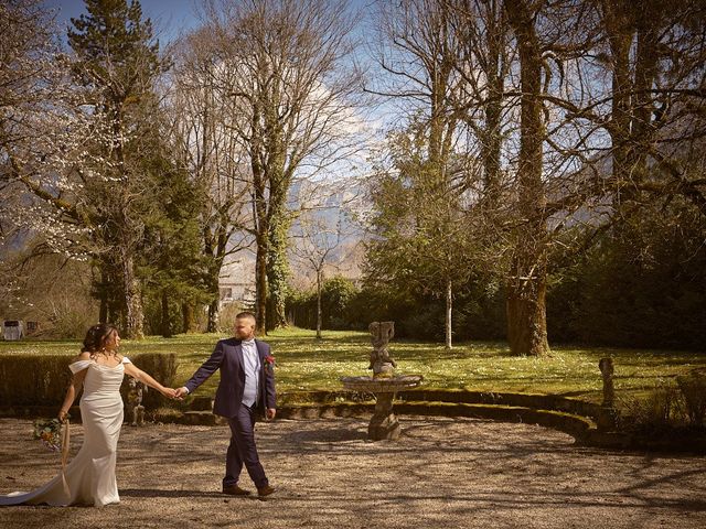 Le mariage de Antonin et Maria-Lou à Arthaz-Pont-Notre-Dame, Haute-Savoie 10