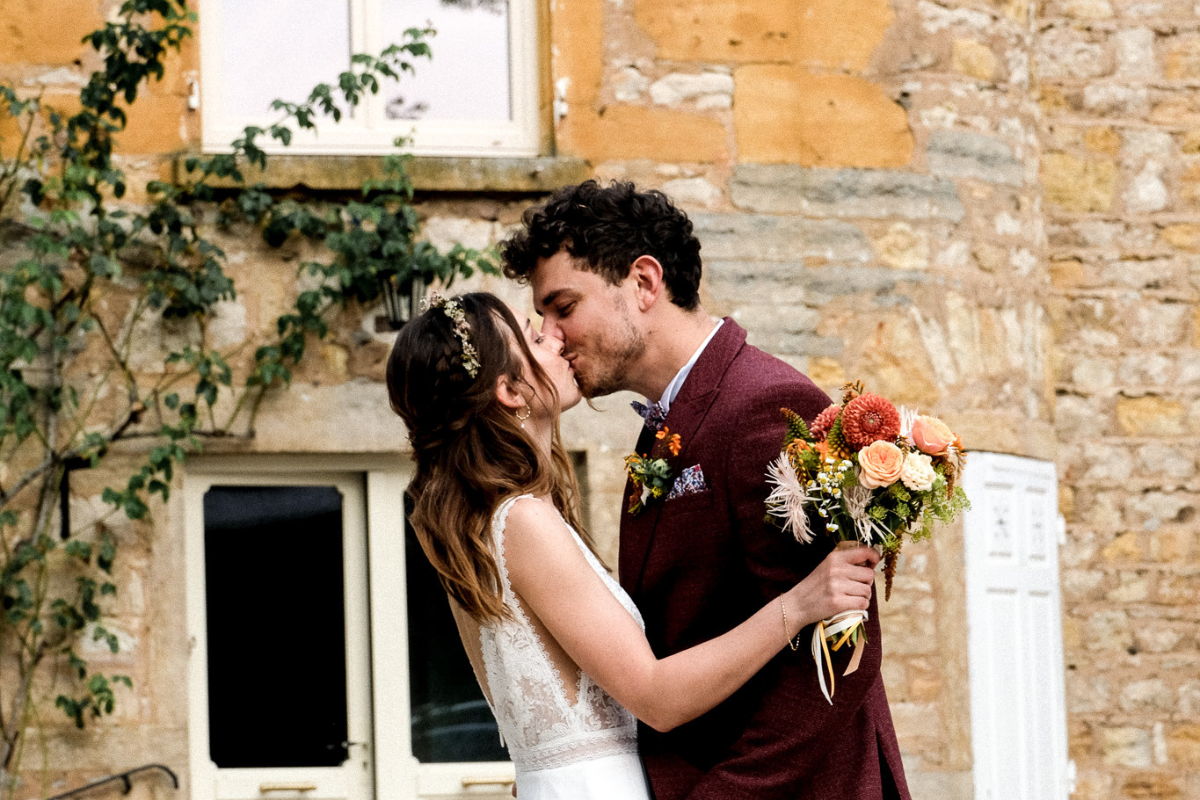 Le mariage de Bastien et Elsa à Savigny, Rhône