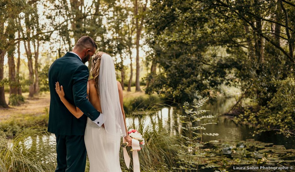 Le mariage de Benoît et Julie à Romegoux, Charente Maritime