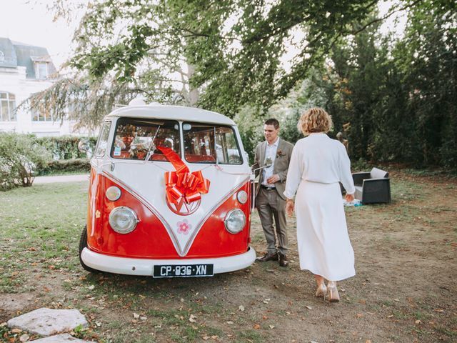 Le mariage de Bastien et Laure à Avallon, Yonne 50