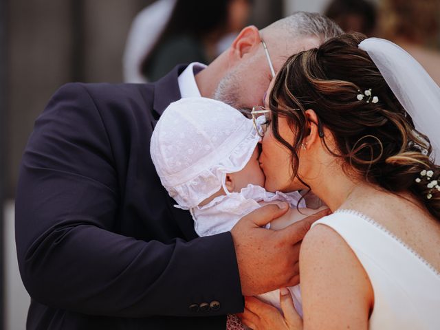 Le mariage de Olivier et Gwen à Vergezac, Haute-Loire 10