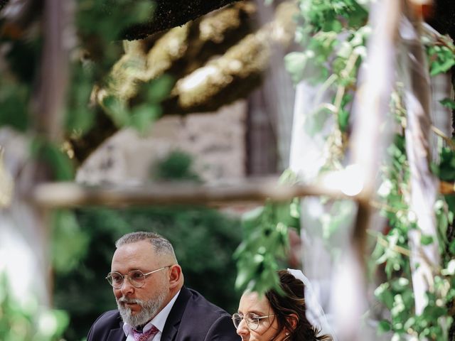 Le mariage de Olivier et Gwen à Vergezac, Haute-Loire 15