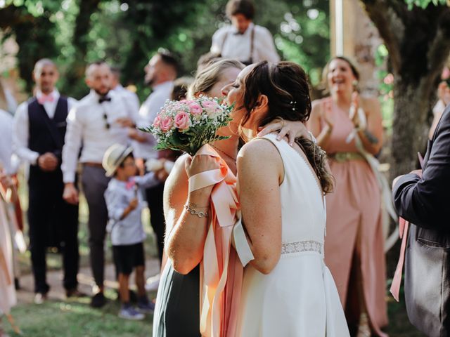 Le mariage de Olivier et Gwen à Vergezac, Haute-Loire 18