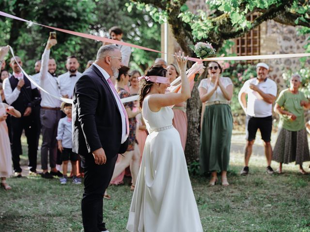 Le mariage de Olivier et Gwen à Vergezac, Haute-Loire 19