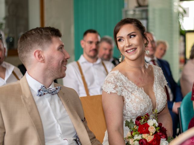 Le mariage de Thomas et Nadège à Lailly-en-Val, Loiret 15