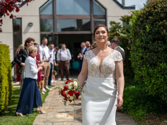 Le mariage de Thomas et Nadège à Lailly-en-Val, Loiret 18