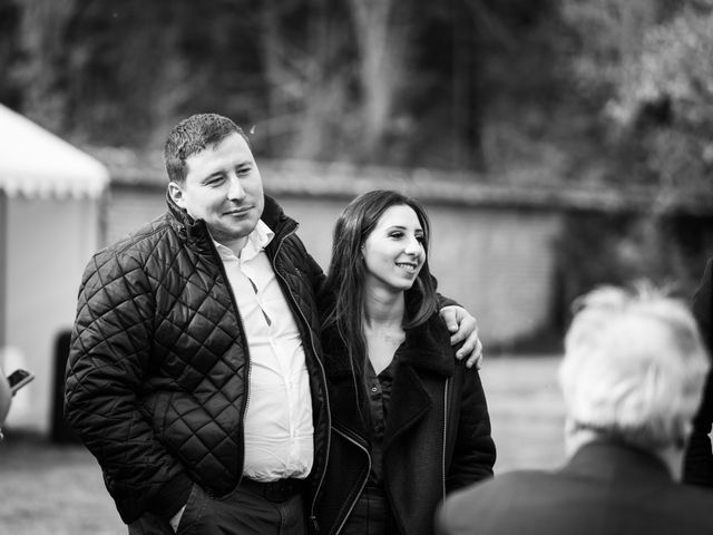 Le mariage de Alexandre et Sarah à Chaumont-sur-Tharonne, Loir-et-Cher 31