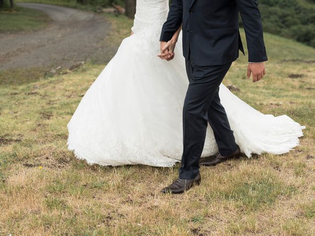 Le mariage de Antoine et Regina à Saint-Sandoux, Puy-de-Dôme 24