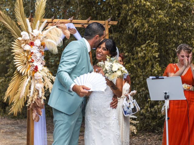 Le mariage de Alex et Mégane à Santa-Lucia-di-Moriani, Corse 7