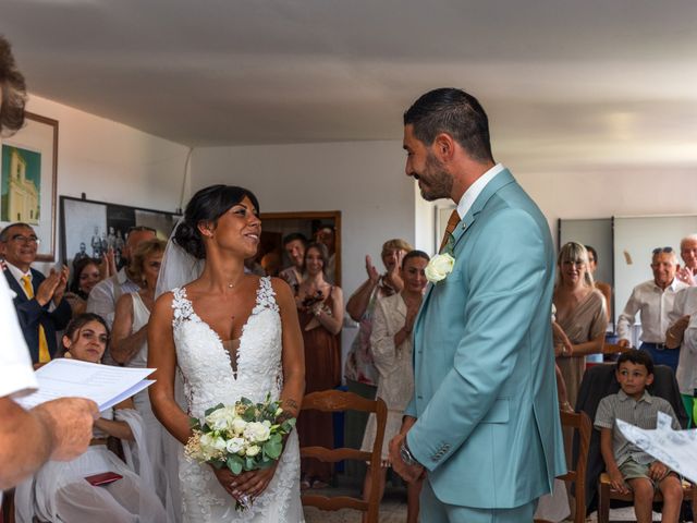 Le mariage de Alex et Mégane à Santa-Lucia-di-Moriani, Corse 11