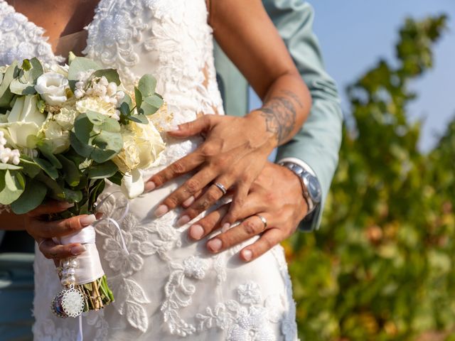 Le mariage de Alex et Mégane à Santa-Lucia-di-Moriani, Corse 20