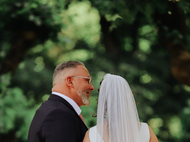 Le mariage de Olivier et Gwen à Vergezac, Haute-Loire 32