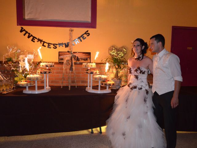 Le mariage de Mélinda et Cédric à Hautmont, Nord 32