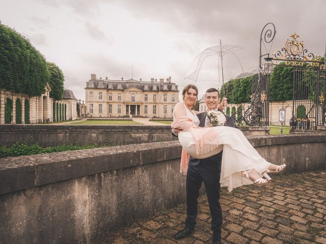 Le mariage de Nicolas et Julie à Fontenay-Trésigny, Seine-et-Marne 9