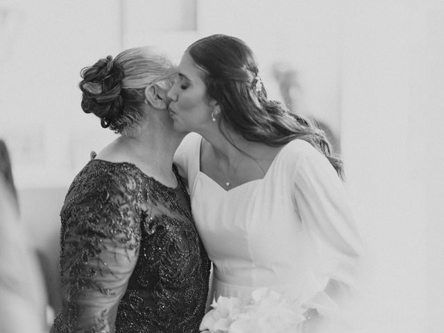 Le mariage de Victor et Carolina à Langres, Haute-Marne 9