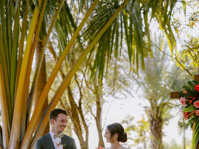 Le mariage de Robin et Larissa à Saint-Leu, La Réunion 8