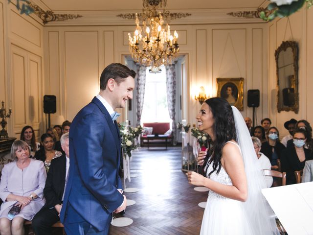 Le mariage de Shaun et Joy à Saint-Aubin-du-Perron, Manche 17