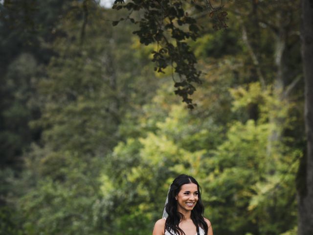 Le mariage de Shaun et Joy à Saint-Aubin-du-Perron, Manche 33