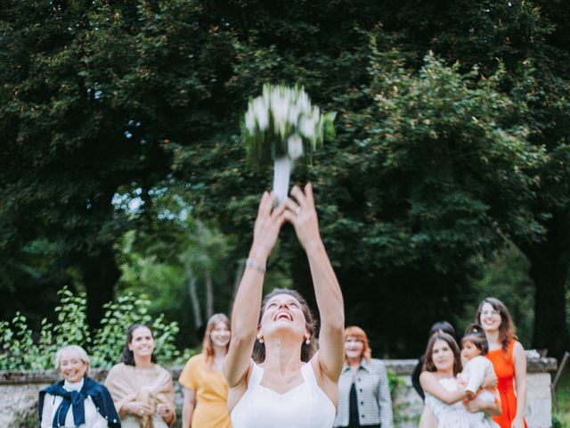 Le mariage de Lori et Cécilia à Ancy-le-Franc, Yonne 15